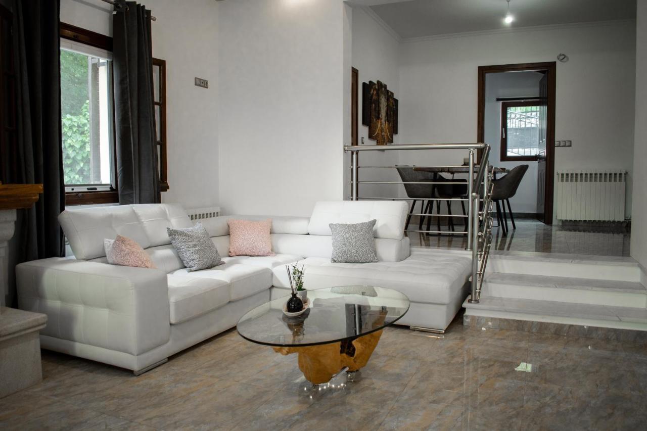 Villa Gkk House Private Swimming Pool Luxury House Skriperon Exterior foto
